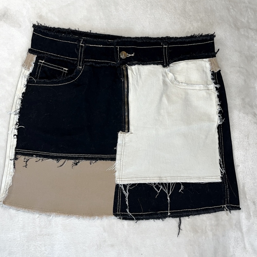 Color Block Shirt - Picture 2 of 4